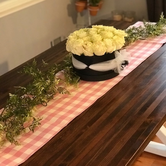 Reversible table runner 13in x 72in - Picture 5 of 8